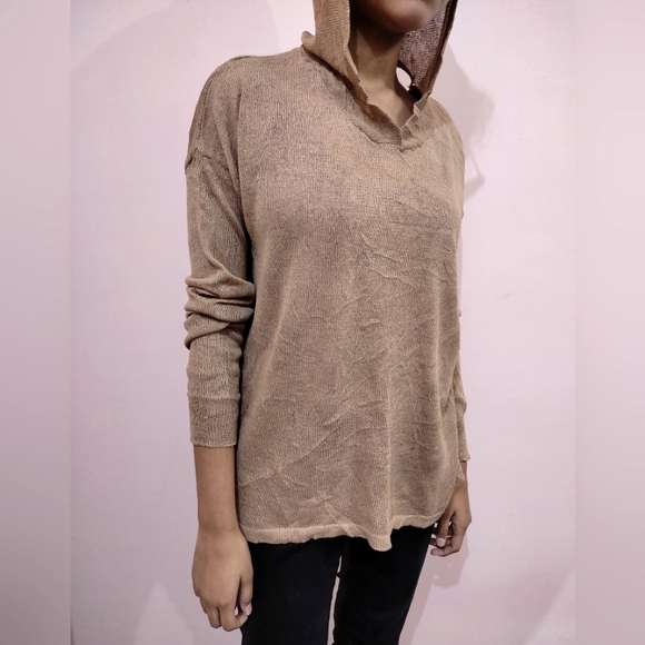 💜Hoodie Backless design winter top - Picture 2 of 5